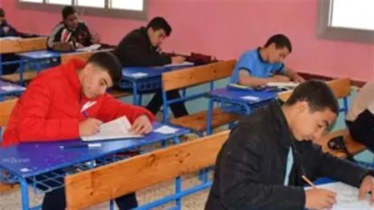 غرفة العمليات تتدخل.. تفاصيل امتحان الجبر المتداول في الجيزة